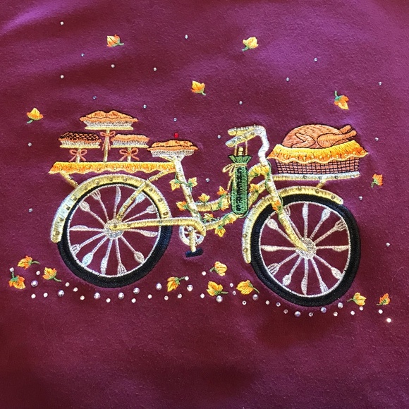 RARE QF maroon 3/4 sleeved top with embroidered fall bicycle scene (XL) - Picture 7 of 16
